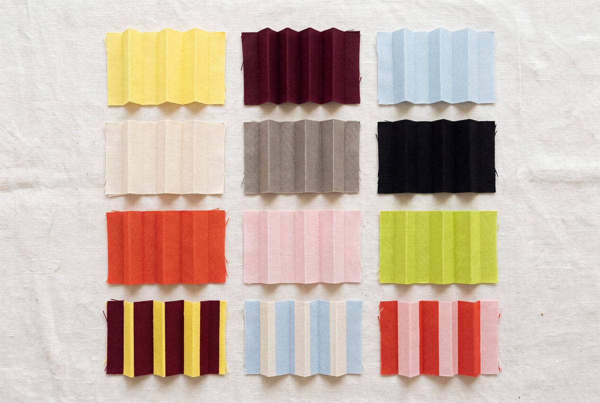 The 12 Stoorz pleated fabrics as a colour chart